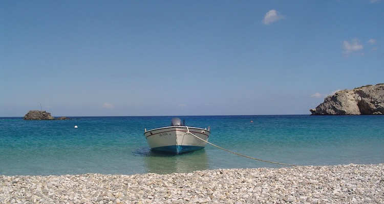 Karpathos, cosa acquistare per sentirsi ancora in vacanza: si vola da Forlì ogni venerdì